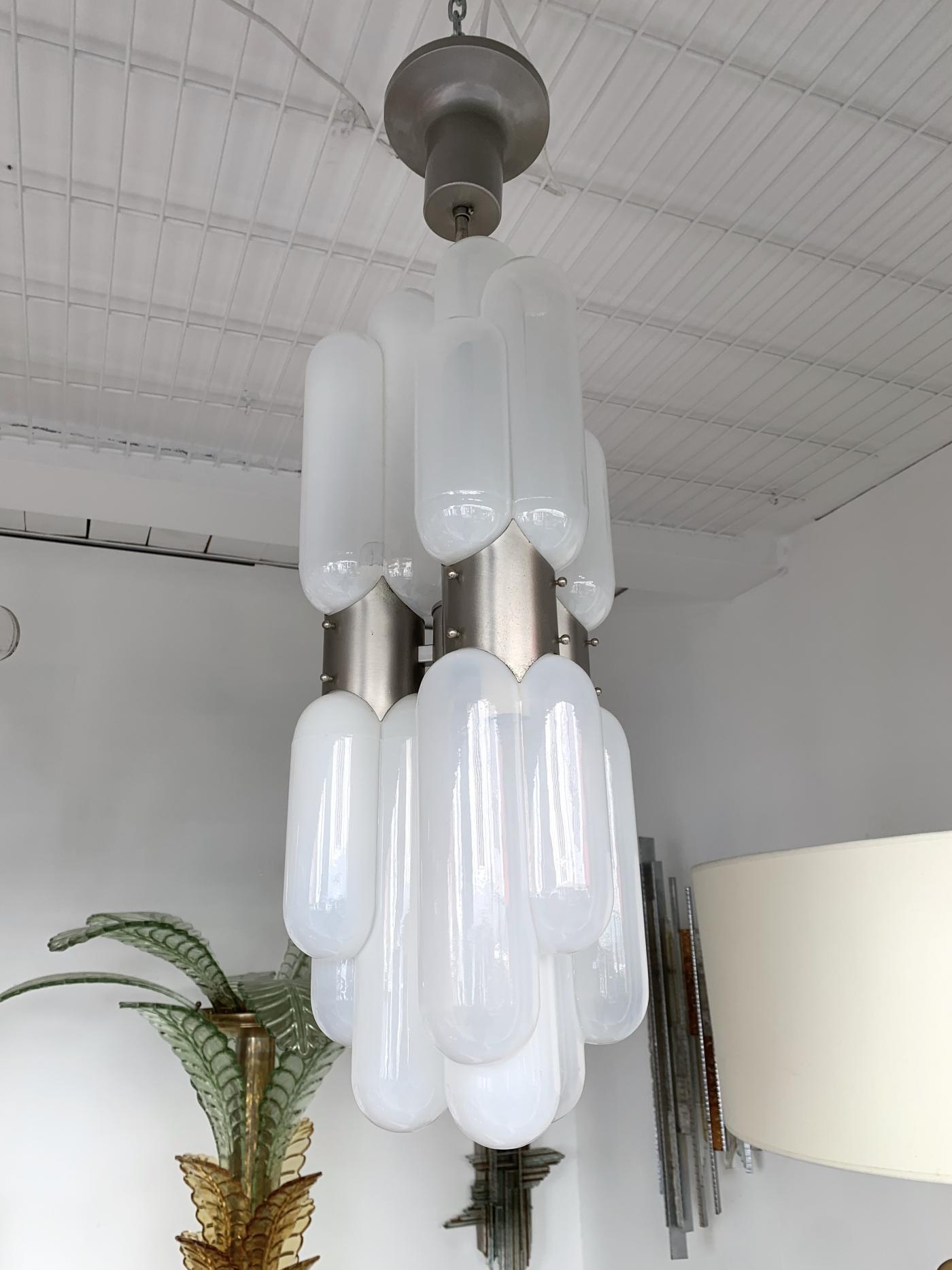 Torpedo chandelier in Murano glass in nickel-plated metal by Carlo