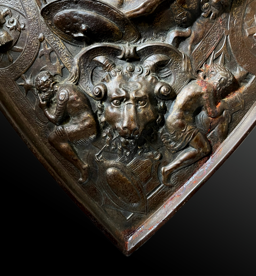Decorative SHIELD - France - 19th century | Paul Bert Serpette