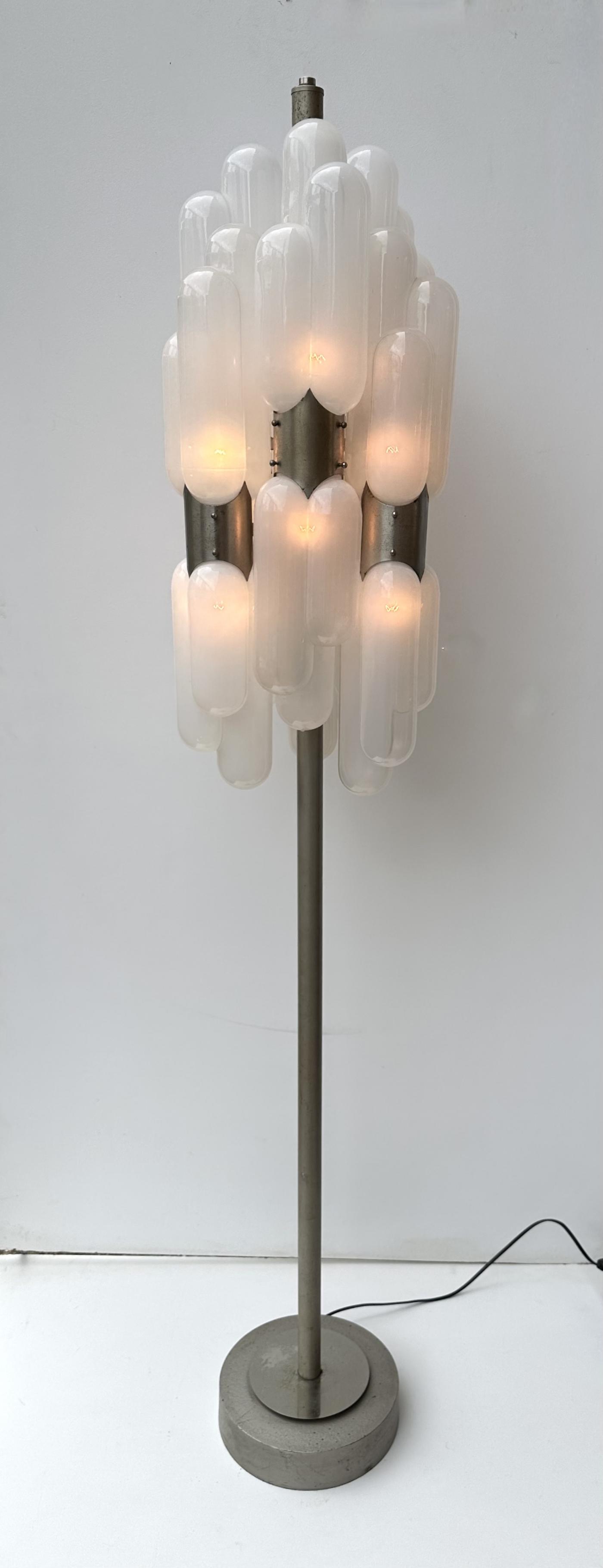Torpedo floor lamp in Murano glass and metal by Carlo Nason for