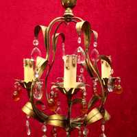lustre chandelier ambre amber light bois fer doré golden wood