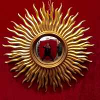 miroir mirror doré sun convex convexe sorcière witch golden