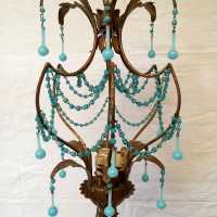 lustre chandelier opaline bleu blue light