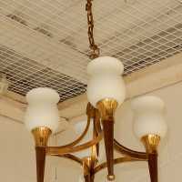 1950' Lustre Bronze et Laiton Avec Flèche Style Arbus ou Maison Jansen 4 Lampes 