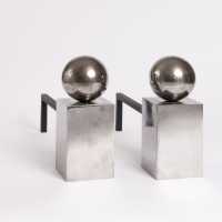 Chenets wrought iron and polished steel, late twentieth