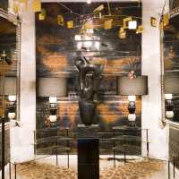 Living wall Pierre Sabatier and sculpture Juan Romero