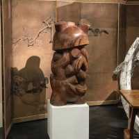 Sculpture by Z.Yokoyama, c.1970 / Japanese screen, early 18th