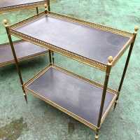 pair coffee table leather