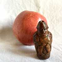 Very small carved boxwood snuffbox, representing Napoleon Bonaparte
