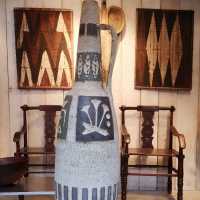 Ceramics decorated with hieroglyphs