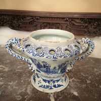 Nevers earthenware potpourri, 17th century