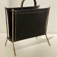 Magazine holder