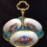 A center table display
