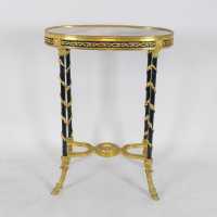 Guéridon oval en bois et bronze, époque XIXème siècle