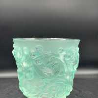 Avallon vase