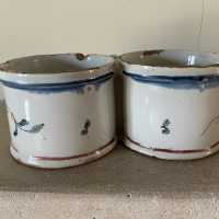 Vinegar holder