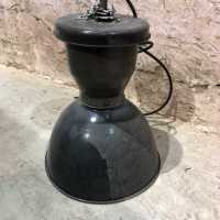Industrial pendant light in enamelled sheet metal
