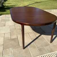 Scandinavian table
