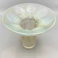 opalescent glass
