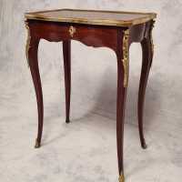Table dlg Linke