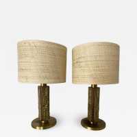 Pair of brass and wood sculpture lamps by Angelo Brotto for Esperia. Italy 1970. Pretty lampshades in raffia or rattan. in the style of Reggiani, Sciolari, Francesco Buzzi Ceriani, Stilnovo, Aldo Carlo Nason for Mazzega, Venini, Vistosi, La Murrina, Toni Zuccheri, Fontana Arte, Artemide, Arteluce, Arredoluce, Luigi Caccia Dominioni. floor lamp wall gilt bronze mid-century modern sculpture