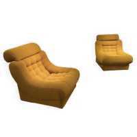 Pair of low chairs by De Pas Durbino Lomazzi