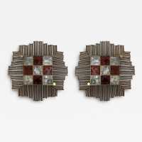 Pair of Mid-Century Modern wall sconces in hammered glass and wrought iron, golden patina, from the Biancardi Jordan factory in Verona in a brutalist style, competitor of Longobard Arte and Poliarte in the 1970s. Famous design like Carlo Aldo Nason for Mazzega Murano, Venini, Vistosi, La Murrina, Esperia, Angelo Brotto.