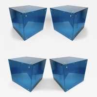 Blue Murano glass table, bedside or floor lamp with brass screw details. Style: Mazzega, Veronese, Poliarte, Venini, Vistosi, Carlo Aldo Nason, Toni Zuccheri for VeArt, Fontana Arte, Cristal Art, Pierre Cardin, Stilnovo, Arredoluce, Arteluce.