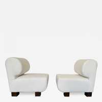 Pair of slipper armchairs model P. wooden feet. Recently completely covered in looped fabric but second-hand upholstery. In the style of Pierre Cardin, designers like Gio Ponti, Gianfranco Frattini, Cassina, Osvaldo Borsani, Joe Colombo, Vico Magistretti, Ico Luisa Parisi, Mario Bellini, Tito Agnoli, Afra Tobia Carlo Scarpa, Luciano Frigerio, Sporiti, Marco Zanuso, Giulio Moscatelli, Formanova.