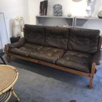 S 32 Pierre Chapo sofa