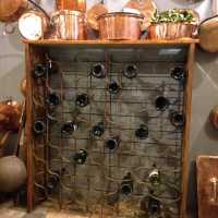 Deux cages à vin