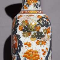 Vase en porcelaine de BAYEUX XIXème