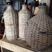 Bouteilles paillées vers 1900