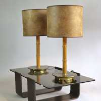 Paire de lampes en bambou et résine, années 1970