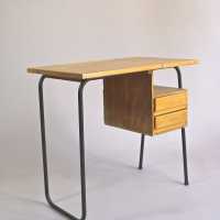 Bureau d’enfant