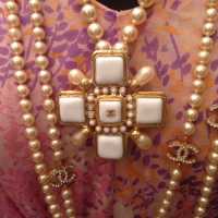 Collier Chanel