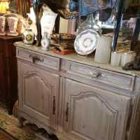 Buffet Louis XV repeint
