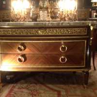 Commode 1900 style Louis XVI