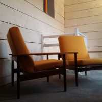 Paire de fauteuils vintage, circa 1960