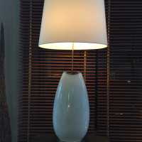 Lampe en céramique blanche, circa 1980