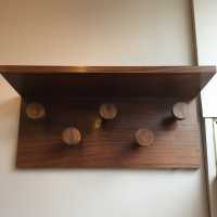 Porte manteaux de Louis Sognot en palissandre 1930