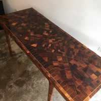 Table en marqueterie de palissandre attribuée à Johannes Andersen