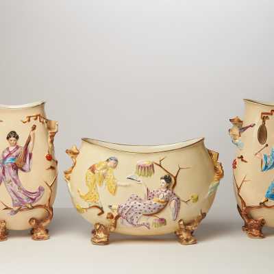 Choisy-le-Roi, Trio de céramiques d’inspiration asiatique, fin du 19e siècle