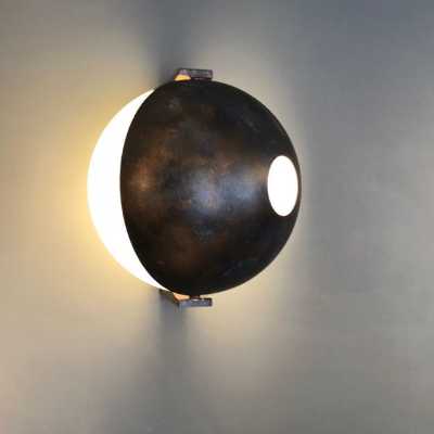 Wall light moon by Frédéric DAD