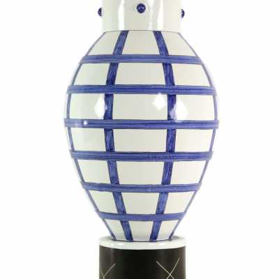 Olivier Gagnère, ceremonial vase, Manufacture Henriot, edition 3/8.