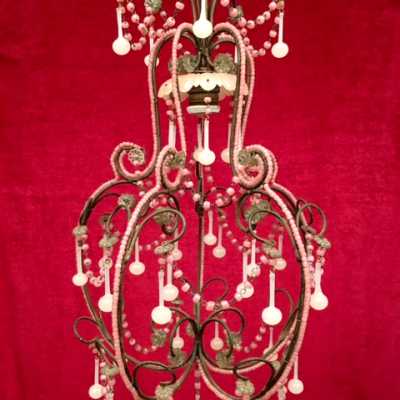 lustre chandelier opaline rose pink light