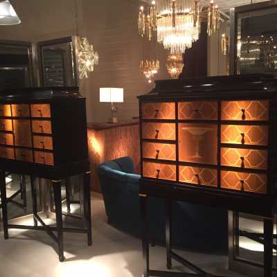 paire de cabinets néo classiques
