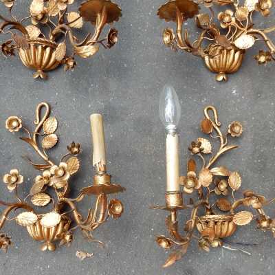 1970 '2 Pairs Of Walls Gold Plated Flowers and Foliage with 2 Ampoules
