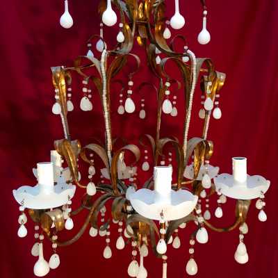 lustre chandelier opaline blanc white light