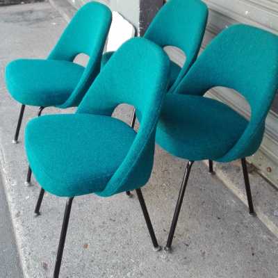 chaise Saarinen