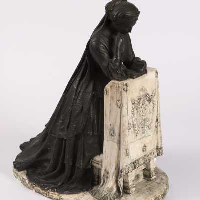 Impératrice Eugénie agenouillée, c.1853, Marie Louise Lefèvre Deumier - Paul Bert Serpette